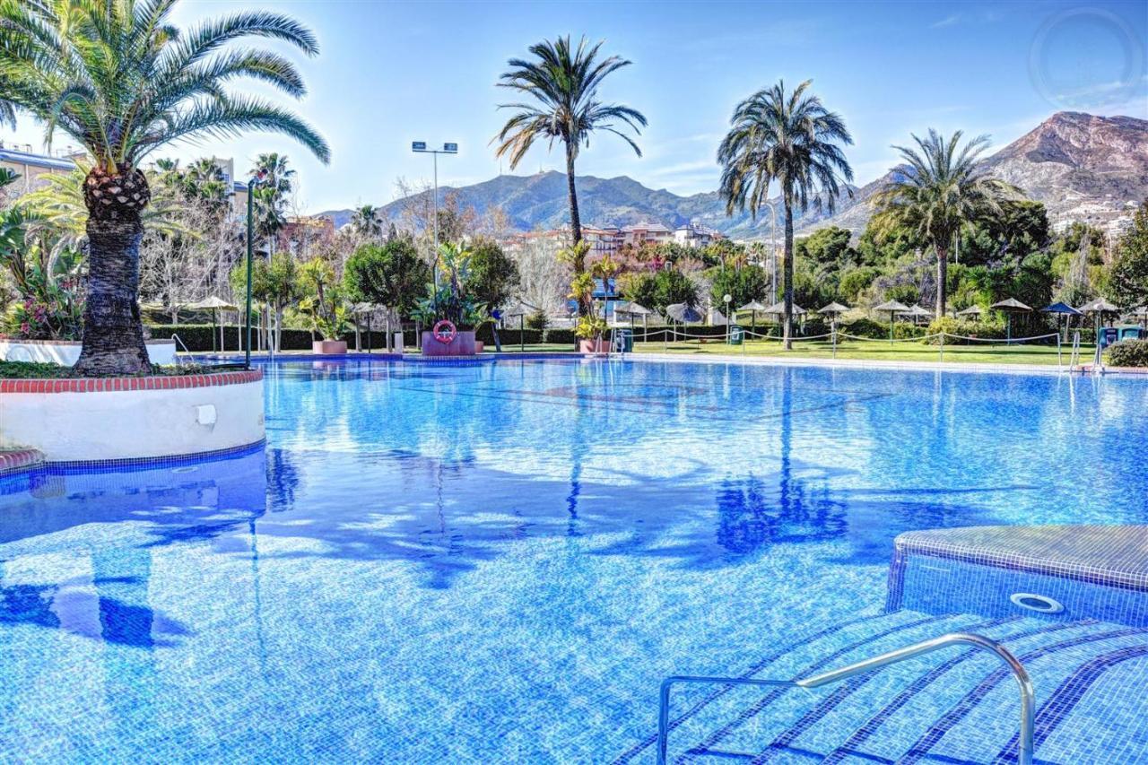 בנאלמדנה Beachfront Parque Paloma מראה חיצוני תמונה